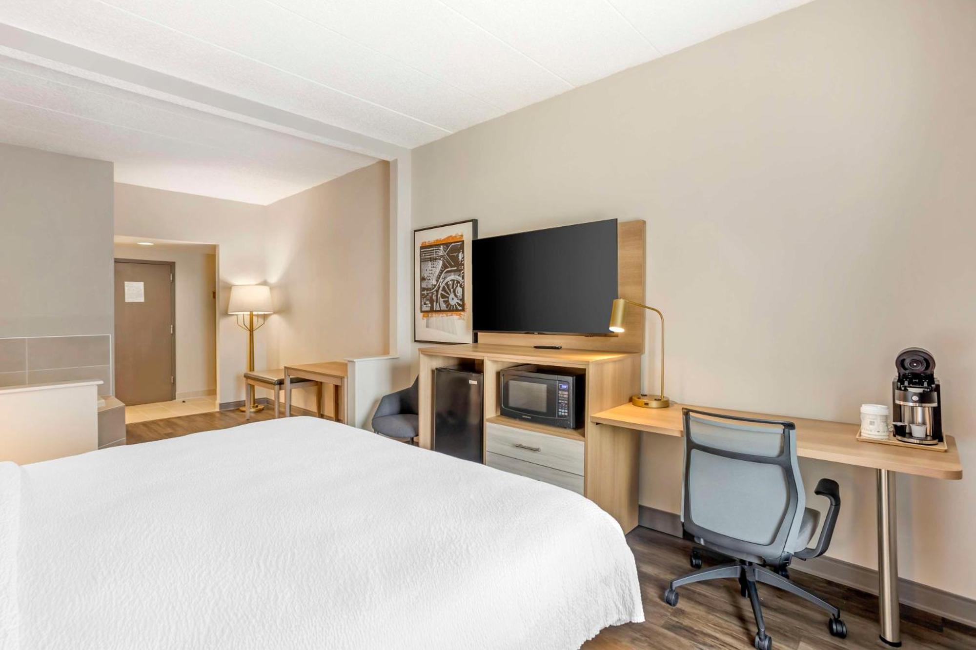 Best Western Plus Heritage Rail Inn & Suites York Exterior foto